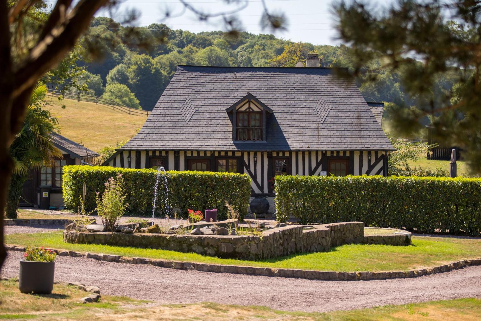 Gites - Domaine De Geffosse Pont-Évêque Exterior foto
